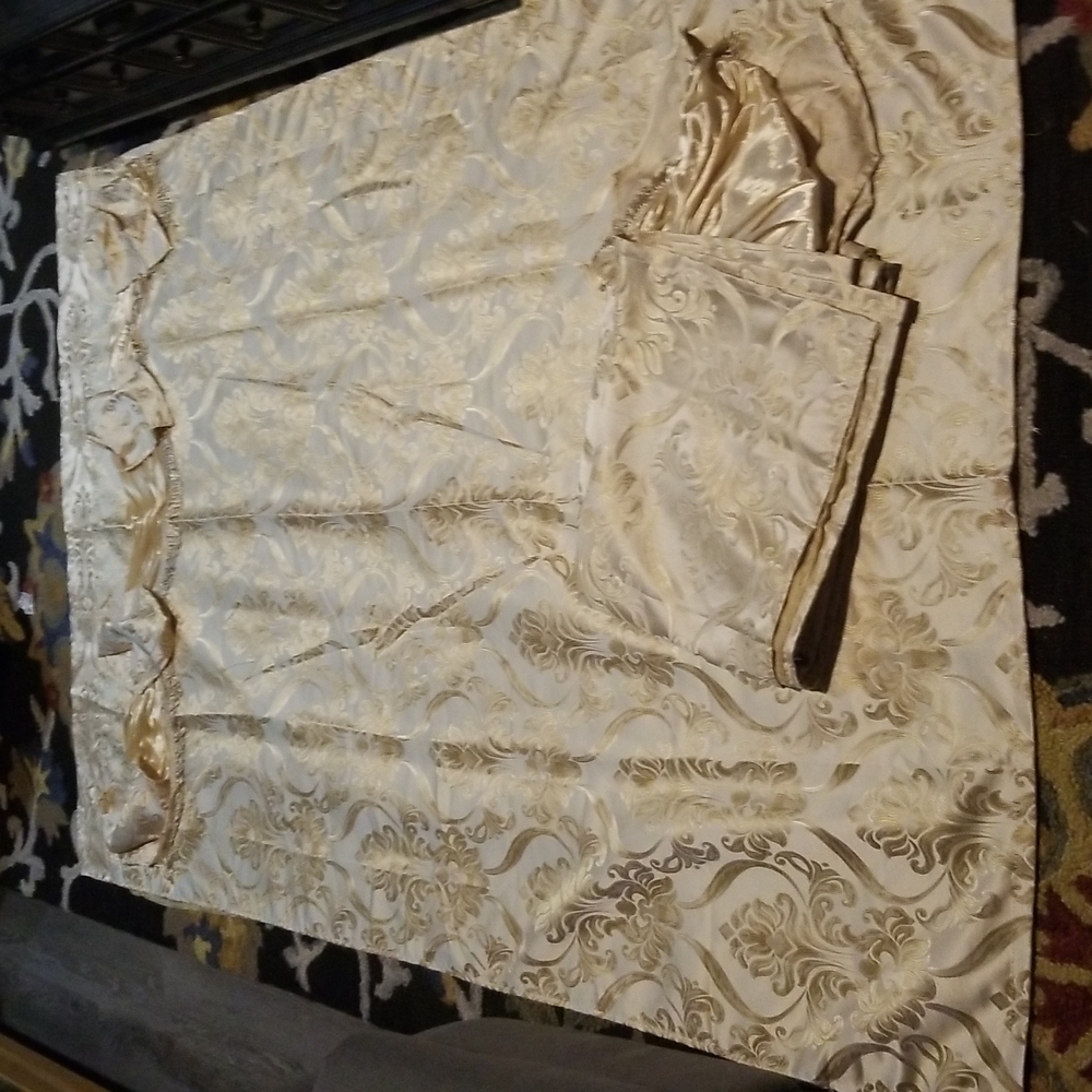 Window curtains